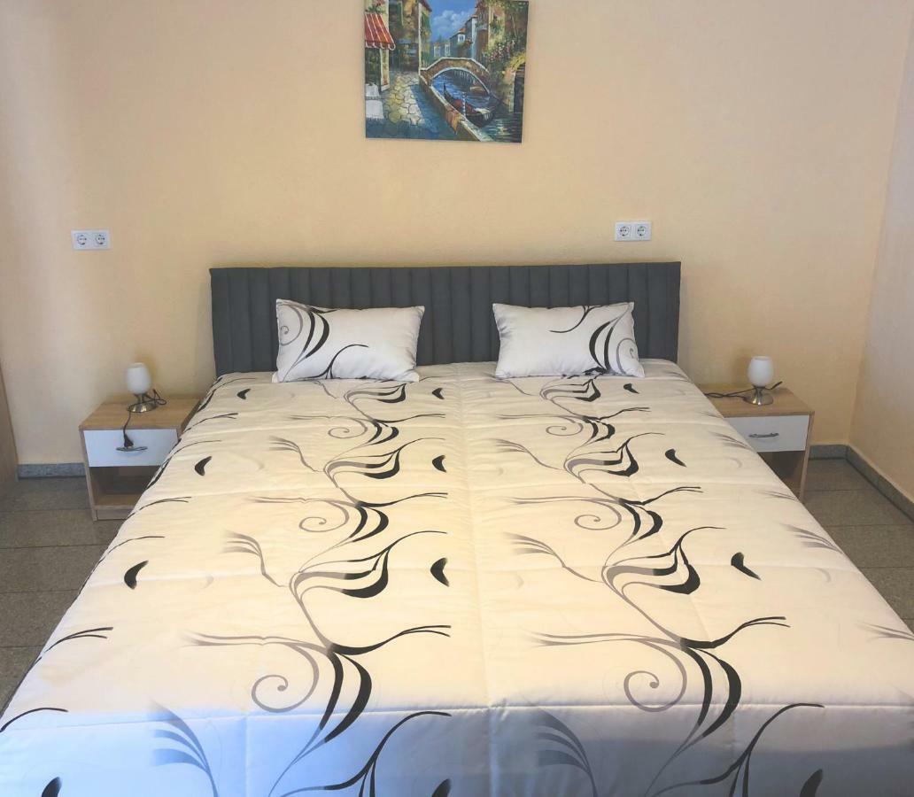 Moselie Ferienwohnung Kinheim Mosel מראה חיצוני תמונה